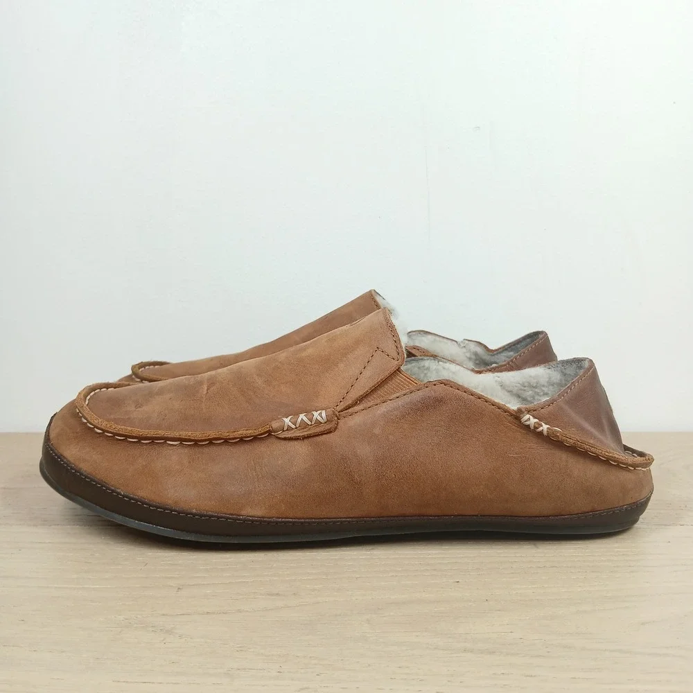 Olukai Moloa Slippers Men 12 Brown Leather Shearling Lined Moc Toe Comfort